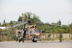“TurAz Qartalı - 2015” təlimlərinə döyüş helikopterləri də qoşulub (FOTO / VİDEO)