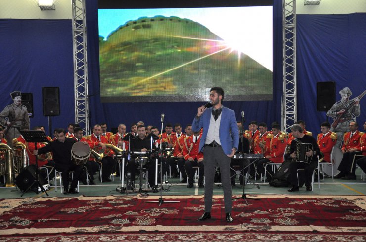 “Azərbaycanın Dövlət Bayrağı günü”-nə həsr olunan bayram konserti qeyd olunub